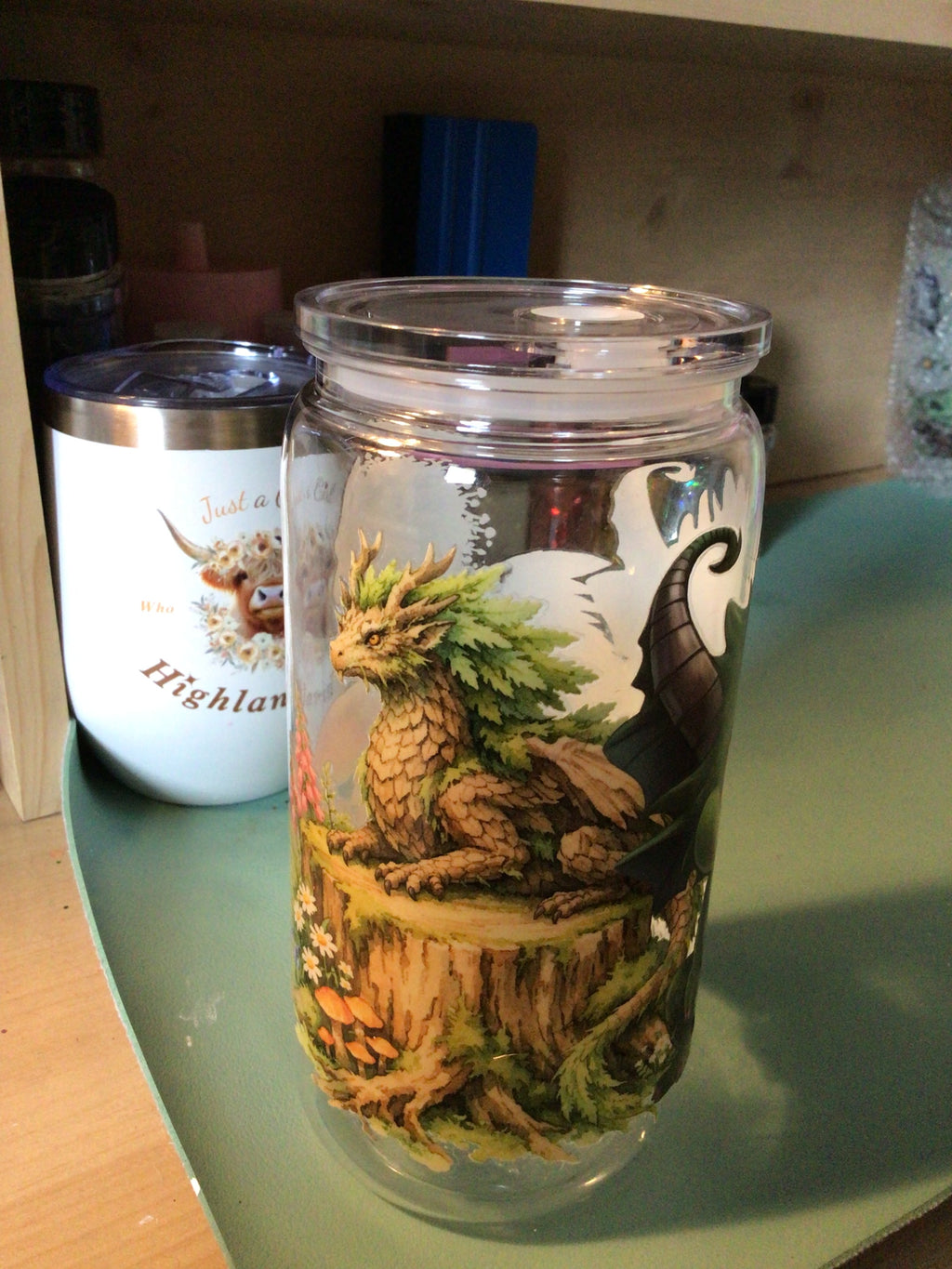 Dragon tumbler