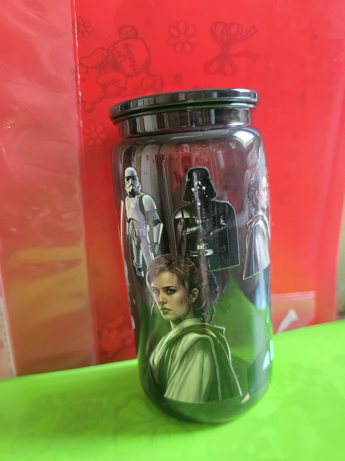 Black coloured star wars tumbler